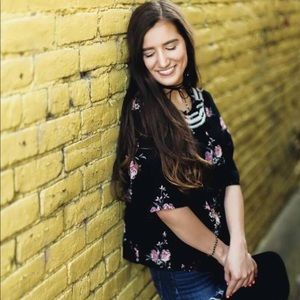 Meet your Posher, Shacy